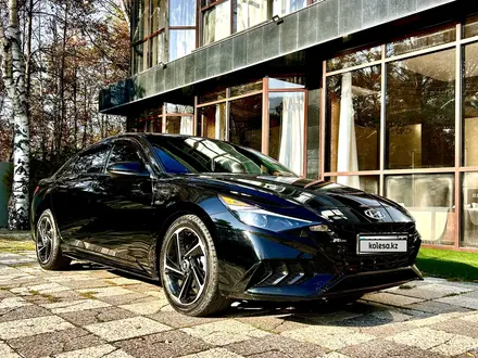 Hyundai Elantra 2021 года за 11 100 000 тг. в Алматы