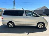 Toyota Alphard 2003 года за 4 200 000 тг. в Уральск – фото 2