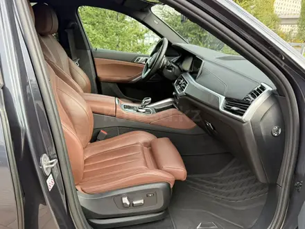BMW X6 2021 года за 36 000 000 тг. в Астана – фото 14