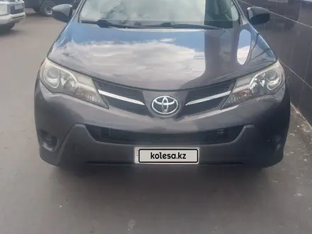Toyota RAV4 2015 года за 7 000 000 тг. в Уральск – фото 3