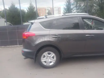 Toyota RAV4 2015 года за 7 000 000 тг. в Уральск – фото 6