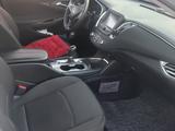 Chevrolet Malibu 2018 года за 6 500 000 тг. в Шымкент – фото 2