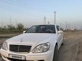 Mercedes-Benz S 350 2004 года за 8 000 000 тг. в Атырау – фото 4