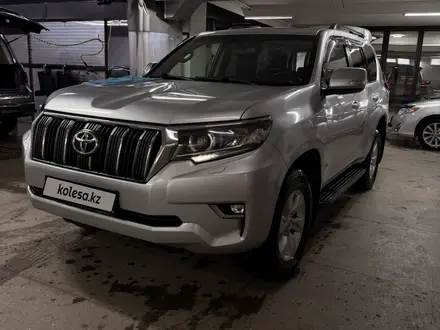 Toyota Land Cruiser Prado 2019 года за 23 000 000 тг. в Актобе
