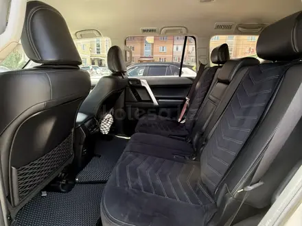 Toyota Land Cruiser Prado 2019 года за 23 000 000 тг. в Актобе – фото 7
