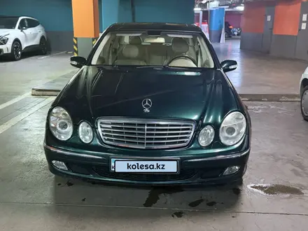 Mercedes-Benz E 320 2002 года за 4 600 000 тг. в Астана