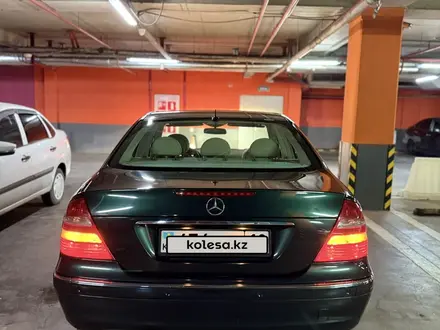 Mercedes-Benz E 320 2002 года за 4 600 000 тг. в Астана – фото 28