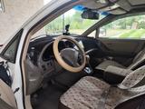 Lexus RX 300 1999 года за 3 950 000 тг. в Алматы – фото 3