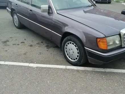 Mercedes-Benz E 260 1992 года за 1 500 000 тг. в Экибастуз – фото 7