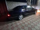 Mercedes-Benz E 320 2000 года за 5 100 000 тг. в Мерке – фото 4