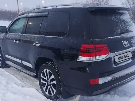 Toyota Land Cruiser 2015 года за 30 000 000 тг. в Актобе – фото 4