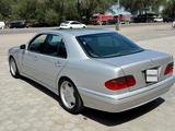 Mercedes-Benz E 320 2000 года за 5 900 000 тг. в Алматы – фото 3