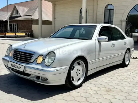 Mercedes-Benz E 320 2000 года за 5 900 000 тг. в Алматы