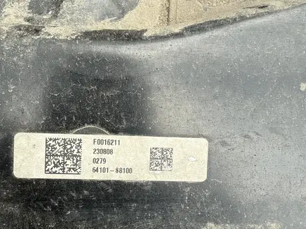 Суппорт радиатора Hyundai за 100 000 тг. в Караганда – фото 4
