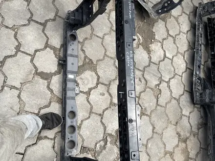Суппорт радиатора Hyundai за 100 000 тг. в Караганда – фото 26