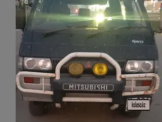 Mitsubishi Delica