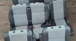 Сиденья Mitsubishi Delica булка за 200 000 тг. в Алматы – фото 3