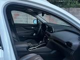 Hyundai Santa Fe 2020 года за 8 000 000 тг. в Караганда – фото 4