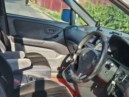 Toyota Harrier 1997 года за 3 200 000 тг. в Алматы – фото 8