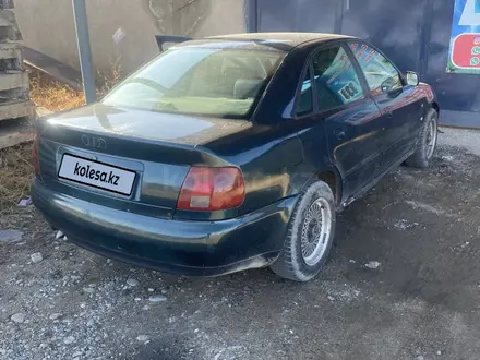 Audi A4 1996 года за 1 000 000 тг. в Тараз – фото 2