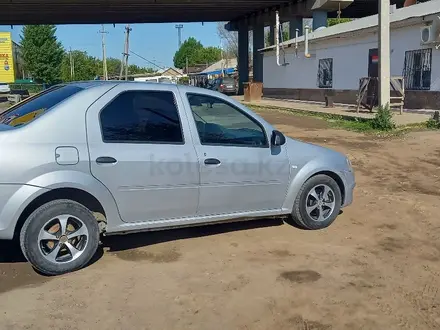 Renault Logan 2015 года за 3 800 000 тг. в Уральск