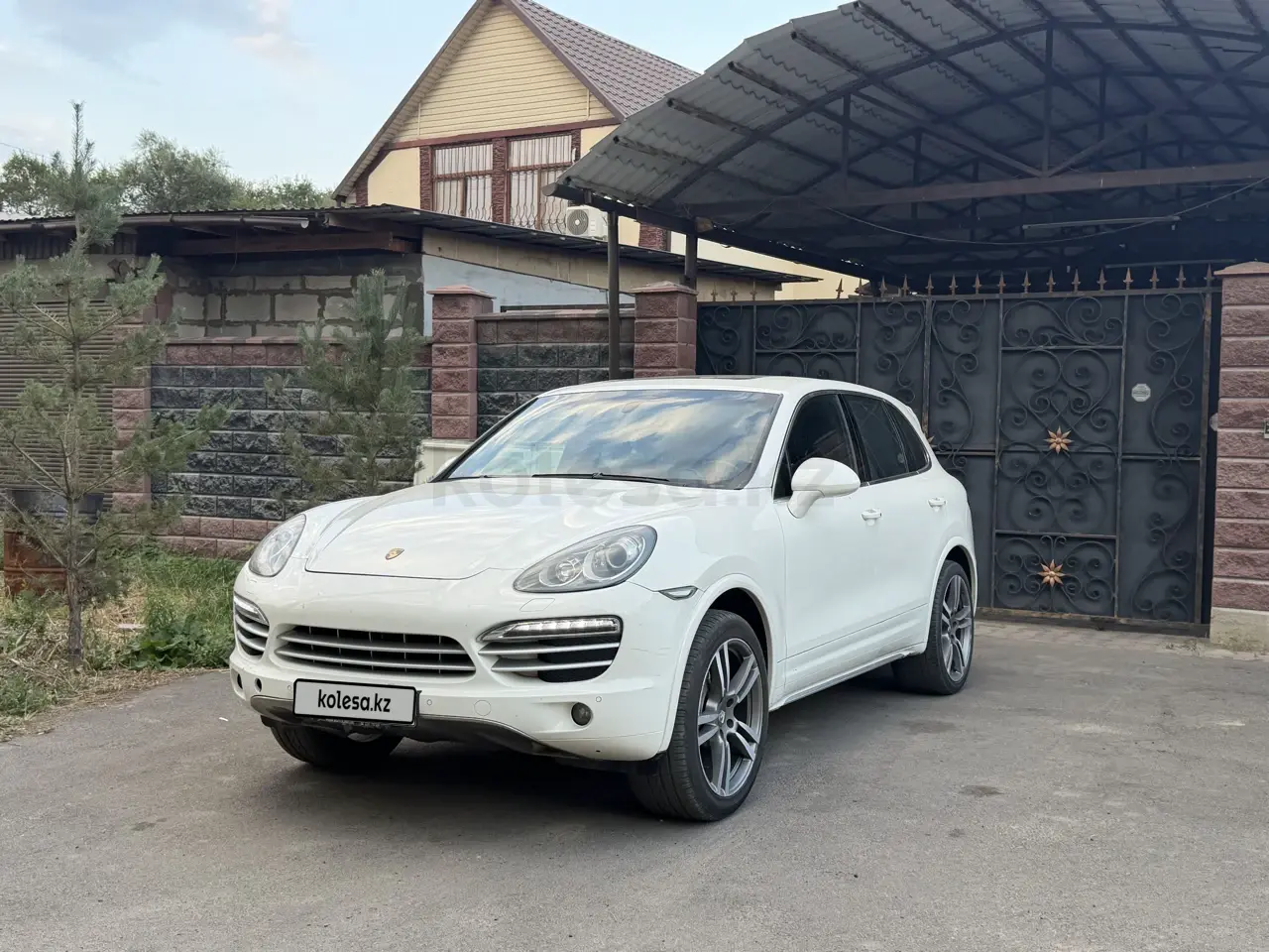Porsche Cayenne, 2010