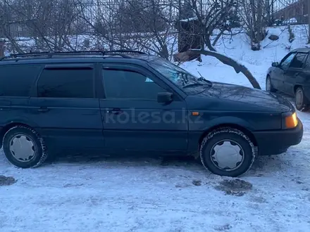 Volkswagen Passat 1993 года за 1 750 000 тг. в Алматы