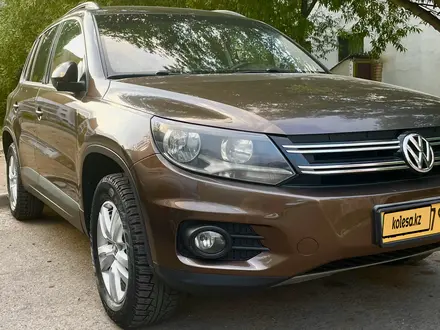 Volkswagen Tiguan 2013 года за 7 800 000 тг. в Астана – фото 3