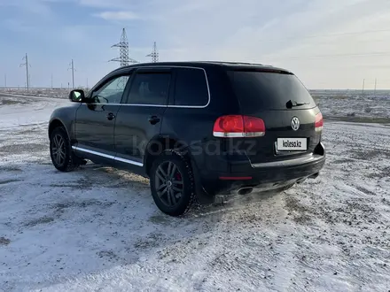 Volkswagen Touareg 2006 года за 5 200 000 тг. в Алматы – фото 5