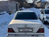 Mercedes-Benz E 260 1987 годаүшін650 000 тг. в Есик – фото 3