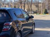 Chevrolet Aveo 2017 года за 5 800 000 тг. в Шымкент – фото 4