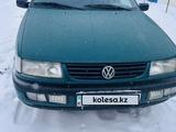 Volkswagen Passat 1994 года за 1 200 000 тг. в Жымпиты – фото 3