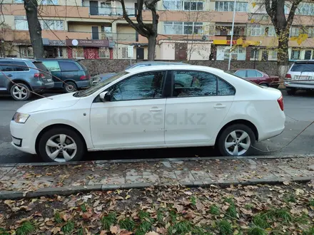 Skoda Rapid 2014 года за 5 100 000 тг. в Алматы – фото 2