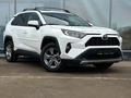 Toyota RAV4 2022 года за 19 500 000 тг. в Уральск