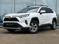 Toyota RAV4 2022 годаүшін19 500 000 тг. в Уральск – фото 3