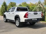 Toyota Hilux 2019 года за 15 500 000 тг. в Алматы – фото 5