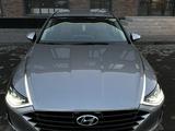 Hyundai Sonata 2021 годаүшін10 300 000 тг. в Семей – фото 3