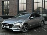 Hyundai Sonata 2021 годаүшін10 300 000 тг. в Семей – фото 2