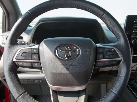 Toyota Sienna 2020 года за 25 500 000 тг. в Актау – фото 28