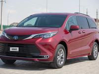 Toyota Sienna 2020 года за 25 500 000 тг. в Актау