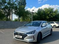 Hyundai Elantra 2018 годаfor8 300 000 тг. в Астана