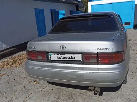 Toyota Camry 1993 года за 1 750 000 тг. в Ушарал – фото 4