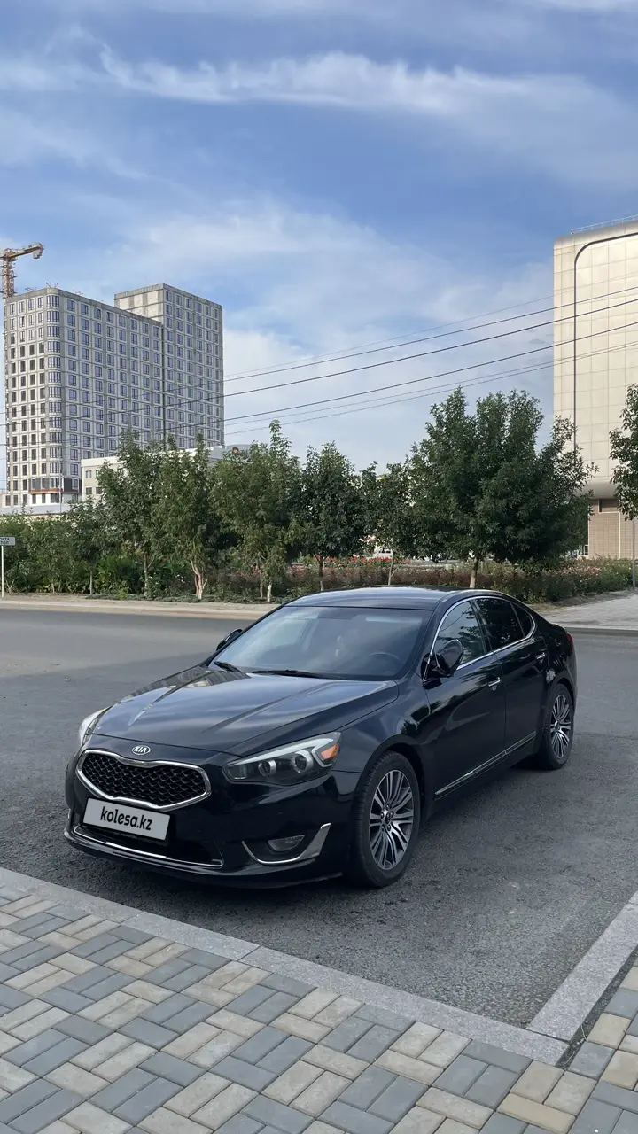 Kia Cadenza, 2013