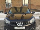 Nissan Qashqai 2011 года за 5 100 000 тг. в Уральск – фото 2