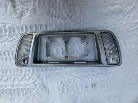 Накладка крышки багажника Toyota Progres 7680151010 за 20 000 тг. в Усть-Каменогорск – фото 2