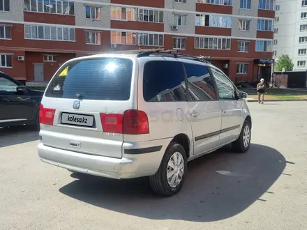 Volkswagen Sharan 2003 года за 2 500 000 тг. в Уральск – фото 7