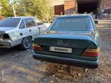 Mercedes-Benz E 230 1991 года за 1 100 000 тг. в Шымкент – фото 2