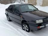 Volkswagen Vento 1994 года за 1 800 000 тг. в Новоишимский – фото 2