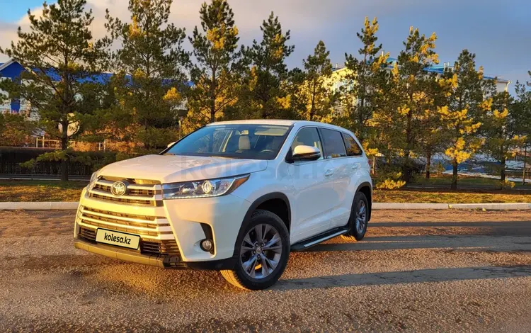 Toyota Highlander 2015 года за 14 500 000 тг. в Уральск