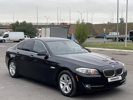 BMW 530 2011 года за 9 250 000 тг. в Астана – фото 2